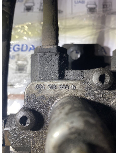 MAN TGX - Клапан: фото 3 MAN TGX - Клапан: фото 3