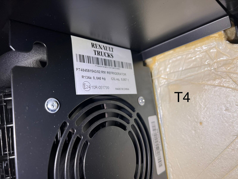 Renault - Кабина и интерьер: фото 3 Renault - Кабина и интерьер: фото 3