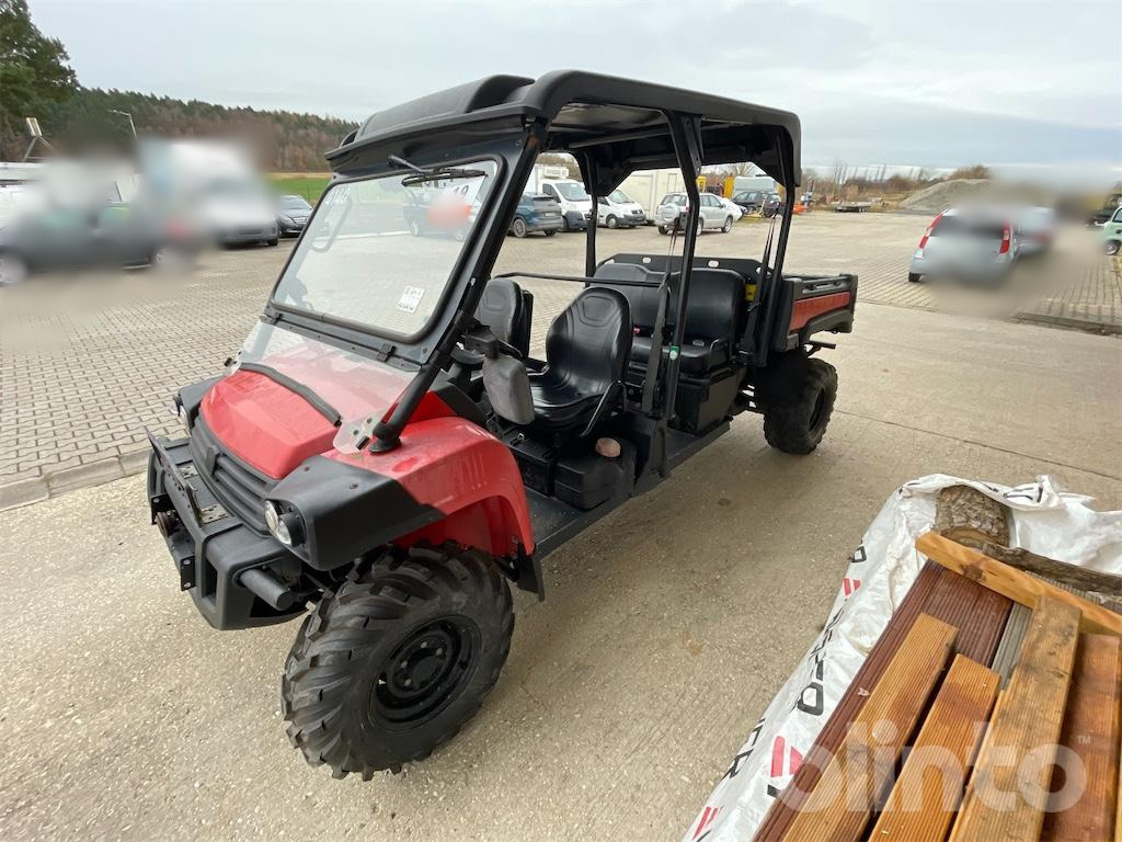John Deere Gator XUV 855D 4x2 (2014) - Квадроцикл: фото 1 John Deere Gator XUV 855D 4x2 (2014) - Квадроцикл: фото 1