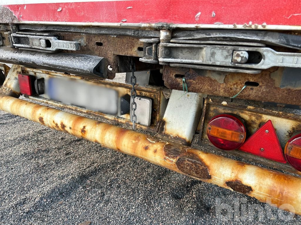 Тентованный полуприцеп KRONE SD: фото 43 Тентованный полуприцеп KRONE SD: фото 43