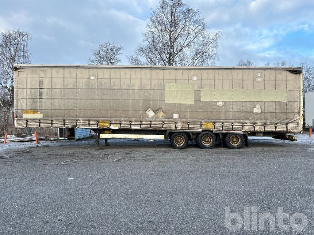 Тентованный полуприцеп KRONE SD: фото 7 Тентованный полуприцеп KRONE SD: фото 7