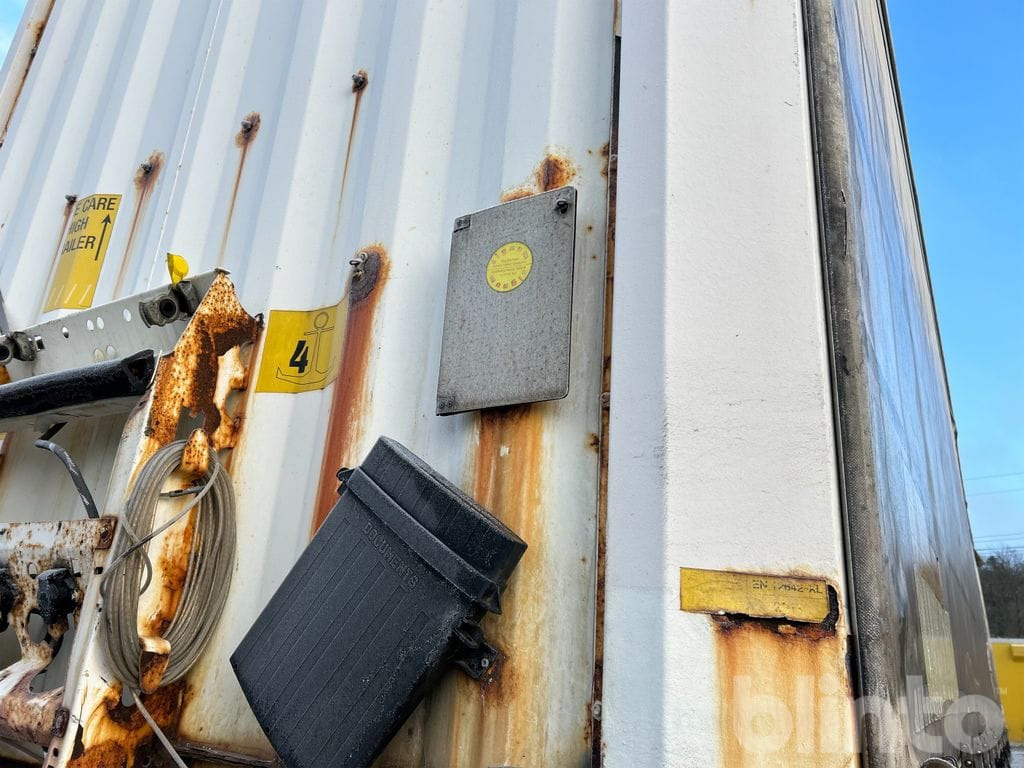 Тентованный полуприцеп KRONE SD: фото 16 Тентованный полуприцеп KRONE SD: фото 16