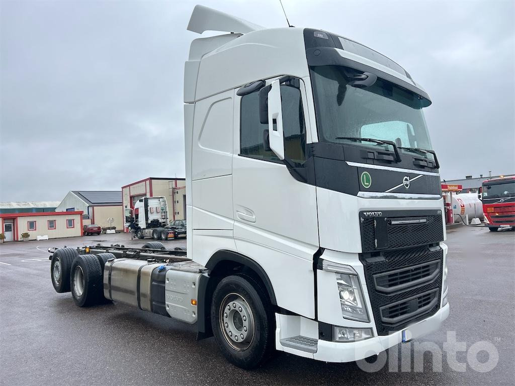 VOLVO FH 6x2 - Грузовик-шасси: фото 3 VOLVO FH 6x2 - Грузовик-шасси: фото 3
