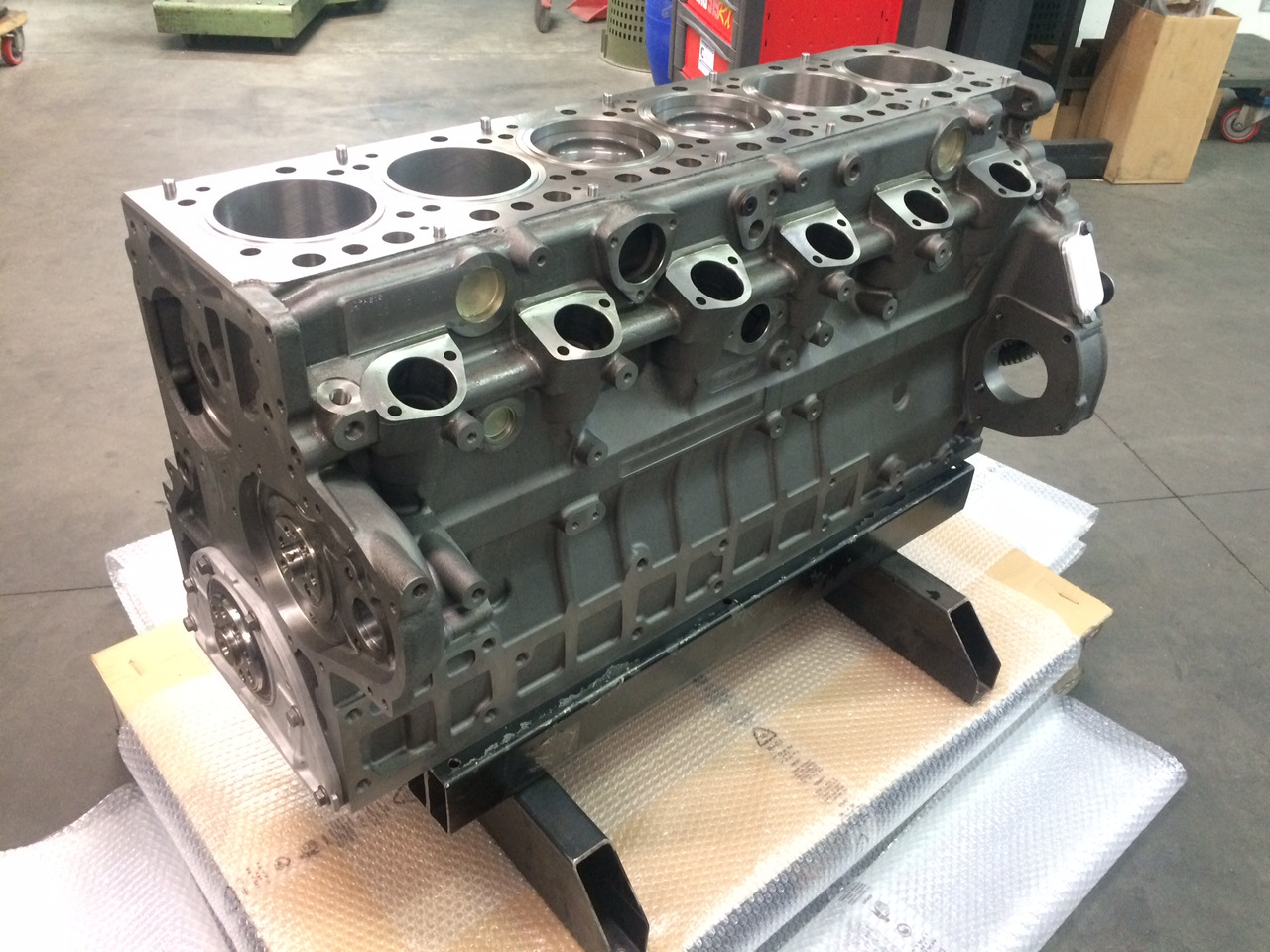 MOTORE MERCEDES OM457 / OM457LA / OM457HLA - Двигатель: фото 2 MOTORE MERCEDES OM457 / OM457LA / OM457HLA - Двигатель: фото 2