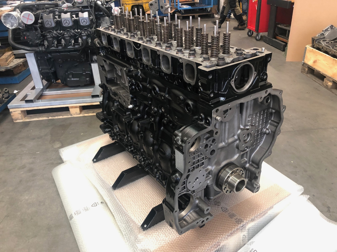 MOTORE MERCEDES OM471LA - EURO 5 / EURO 6 - Двигатель: фото 1 MOTORE MERCEDES OM471LA - EURO 5 / EURO 6 - Двигатель: фото 1