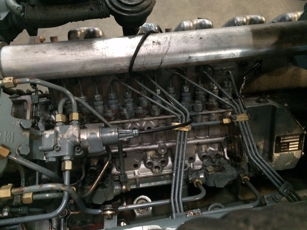 POMPA INIEZIONE MAN V12 - RIF. MAN 51111037456 - RIF. BOSCH 0402610806 - Топливный насос: фото 1 POMPA INIEZIONE MAN V12 - RIF. MAN 51111037456 - RIF. BOSCH 0402610806 - Топливный насос: фото 1