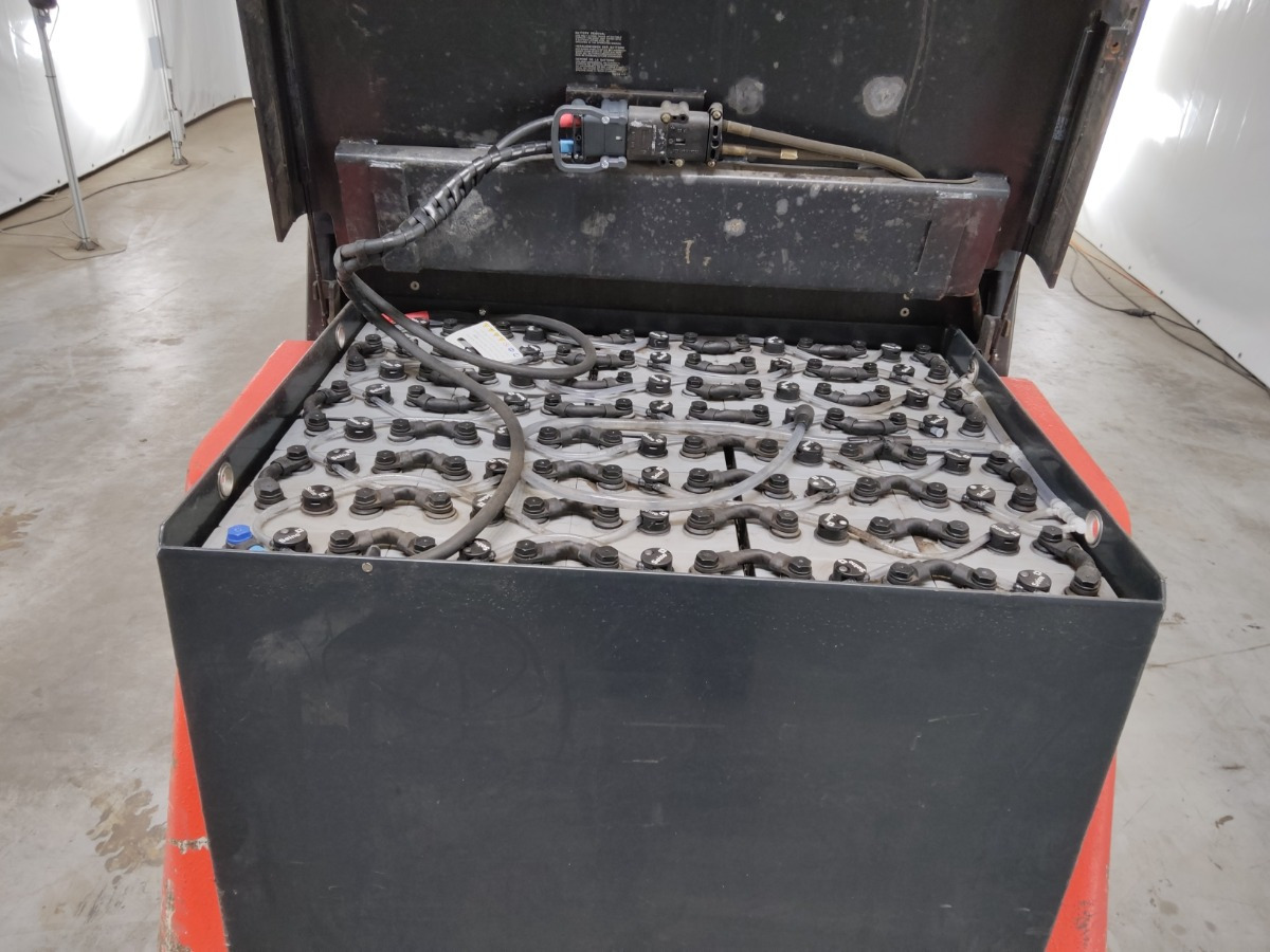 Linde E40P - Электропогрузчик: фото 4 Linde E40P - Электропогрузчик: фото 4