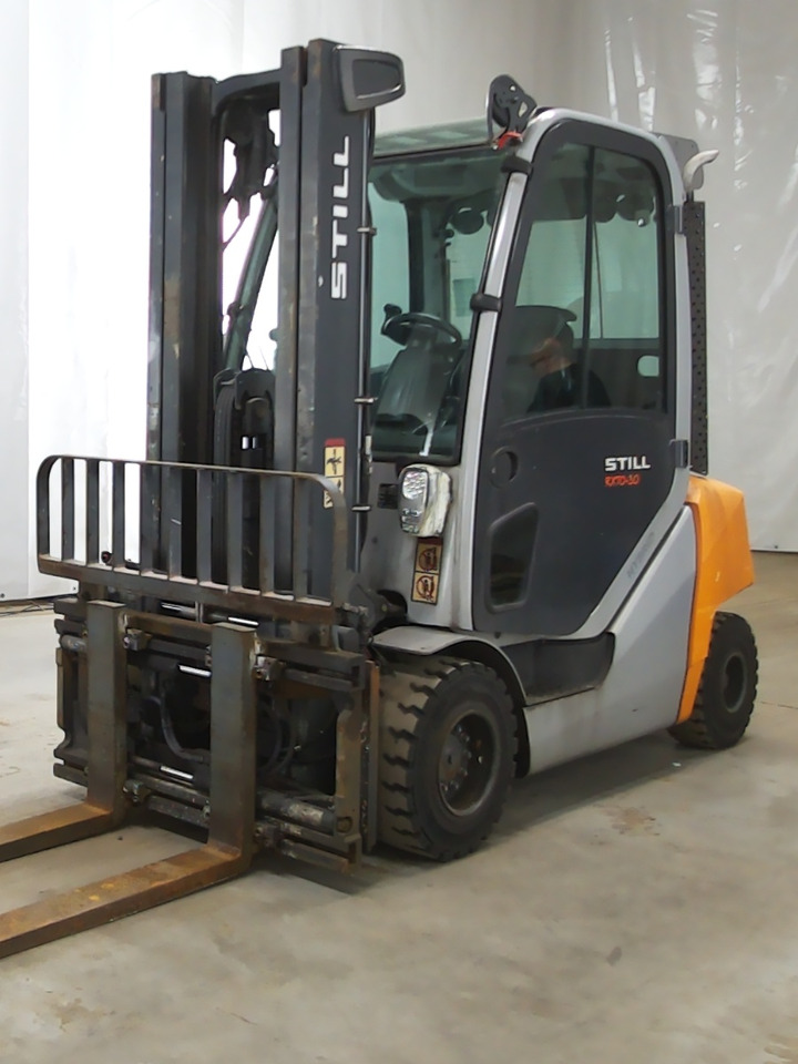 STILL RX70-30 - Дизельный погрузчик: фото 1 STILL RX70-30 - Дизельный погрузчик: фото 1