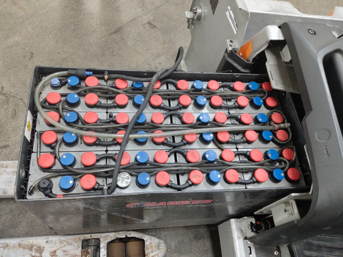 Still LTX70 - Складской тягач: фото 4 Still LTX70 - Складской тягач: фото 4