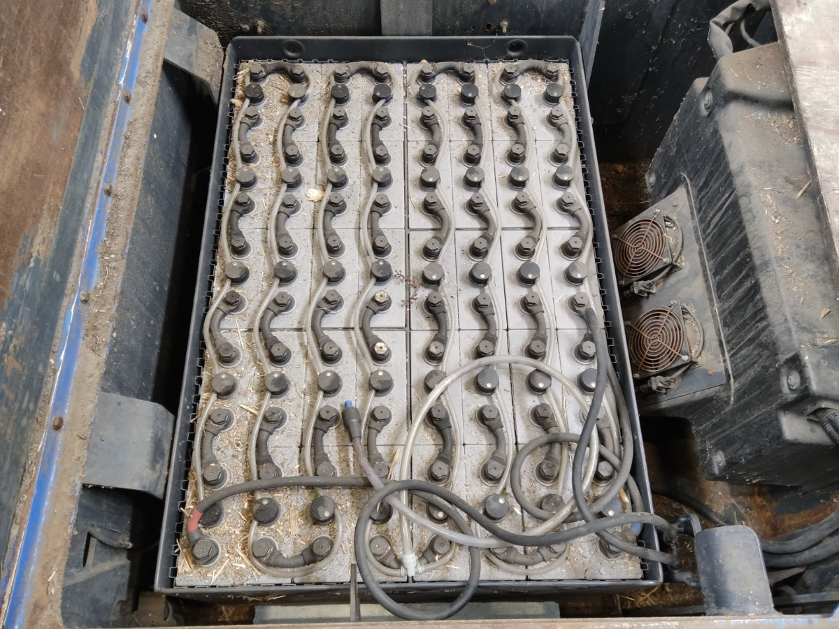 Still R08-20 - Складской тягач: фото 4 Still R08-20 - Складской тягач: фото 4