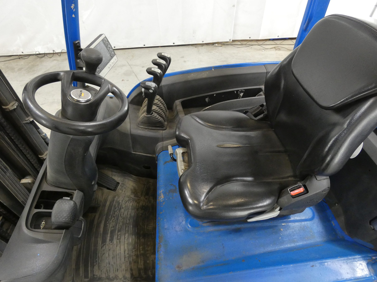 Still RX20-16L - Электропогрузчик: фото 3 Still RX20-16L - Электропогрузчик: фото 3