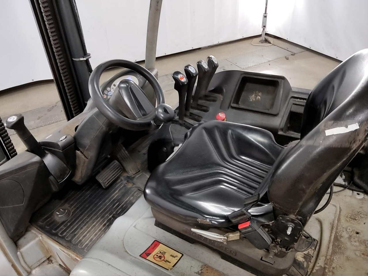 Still RX60-30 - Электропогрузчик: фото 3 Still RX60-30 - Электропогрузчик: фото 3