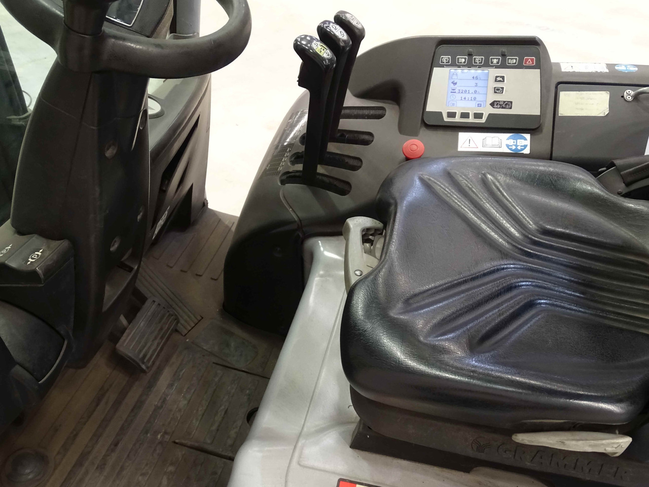 Still RX60-40 - Электропогрузчик: фото 3 Still RX60-40 - Электропогрузчик: фото 3