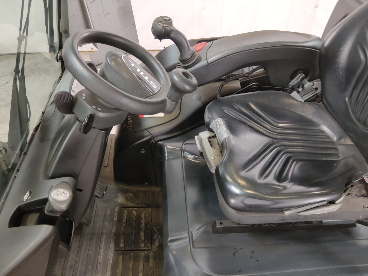 Still RX60-40 - Электропогрузчик: фото 3 Still RX60-40 - Электропогрузчик: фото 3