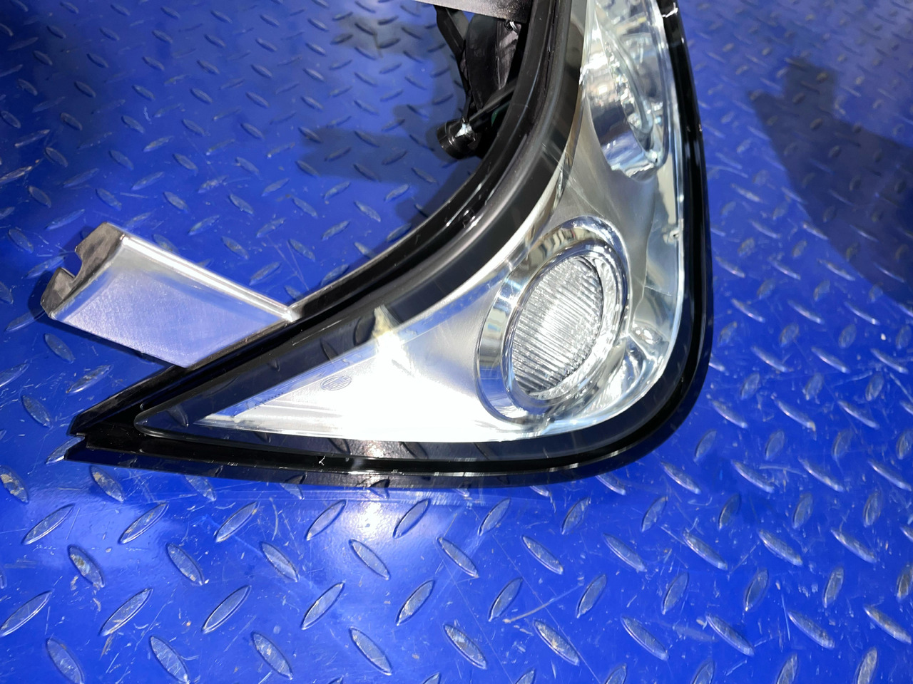 HELLA Headlight Set 1KE996 600-05 / 06 - Передняя фара: фото 3 HELLA Headlight Set 1KE996 600-05 / 06 - Передняя фара: фото 3