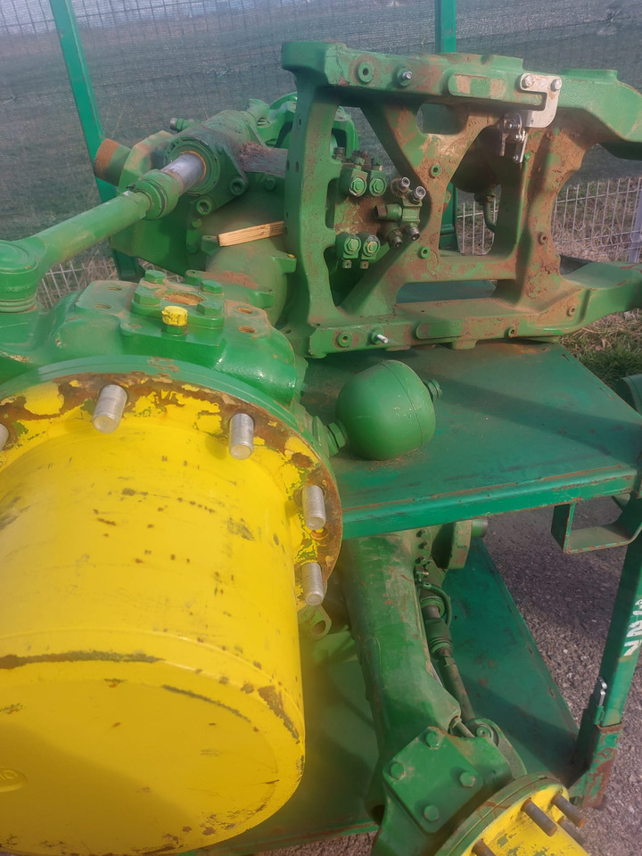JOHN DEERE FRONT AXLE AL223008 - Ось и запчасти для Сельскохозяйственной техники: фото 1 JOHN DEERE FRONT AXLE AL223008 - Ось и запчасти для Сельскохозяйственной техники: фото 1