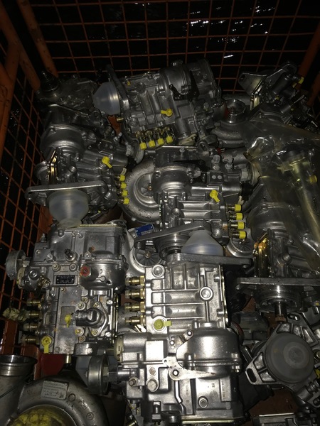 Mercedes Vito W638 Injection Pump Bosch - Топливный насос для Автобусов: фото 1 Mercedes Vito W638 Injection Pump Bosch - Топливный насос для Автобусов: фото 1