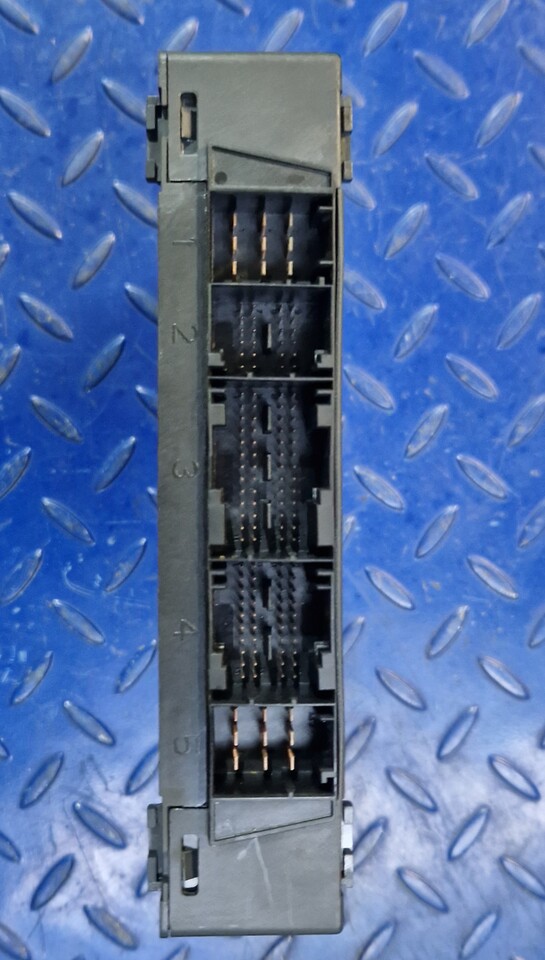 MERCEDES-BENZ Control Device CPC3 A0044465802 Actros Mp4 - Запчасти для Другой техники: фото 3 MERCEDES-BENZ Control Device CPC3 A0044465802 Actros Mp4 - Запчасти для Другой техники: фото 3