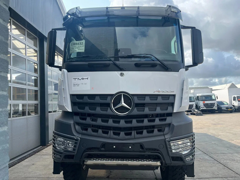 Mercedes-Benz Arocs 3340 A 6x6 Cargo Truck - Тентованный грузовик: фото 4 Mercedes-Benz Arocs 3340 A 6x6 Cargo Truck - Тентованный грузовик: фото 4
