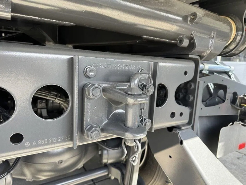 Mercedes-Benz Arocs 4140 K 8x4 Meiller Tipper в лизинг Mercedes-Benz Arocs 4140 K 8x4 Meiller Tipper: фото 11 Mercedes-Benz Arocs 4140 K 8x4 Meiller Tipper в лизинг Mercedes-Benz Arocs 4140 K 8x4 Meiller Tipper: фото 11