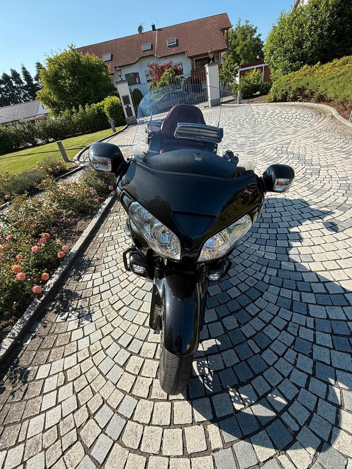 Honda GL1800 SC47*Krossline*Audio*Wilbers*SR Racing - Мотоцикл: фото 2 Honda GL1800 SC47*Krossline*Audio*Wilbers*SR Racing - Мотоцикл: фото 2