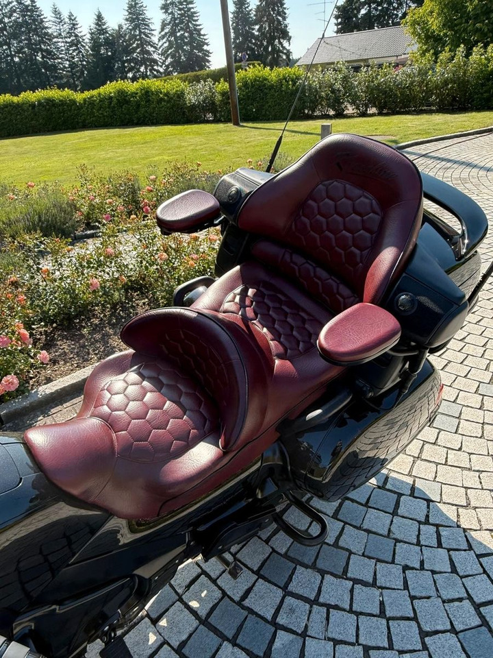 Мотоцикл Honda GL1800 SC47*Krossline*Audio*Wilbers*SR Racing: фото 6 Мотоцикл Honda GL1800 SC47*Krossline*Audio*Wilbers*SR Racing: фото 6