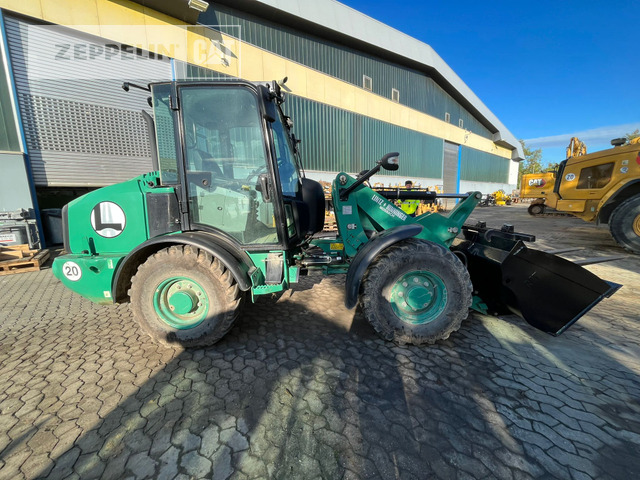 Cat 906M - Колёсный погрузчик: фото 2 Cat 906M - Колёсный погрузчик: фото 2