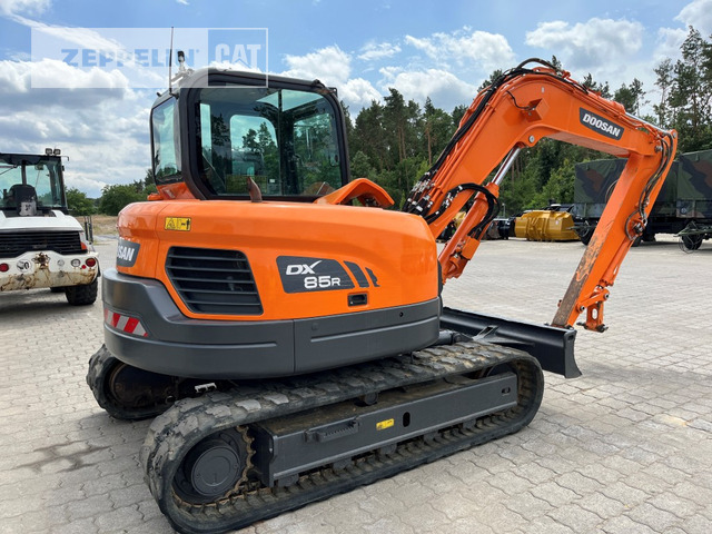 Doosan DX85R-3 - Мини-экскаватор: фото 5 Doosan DX85R-3 - Мини-экскаватор: фото 5