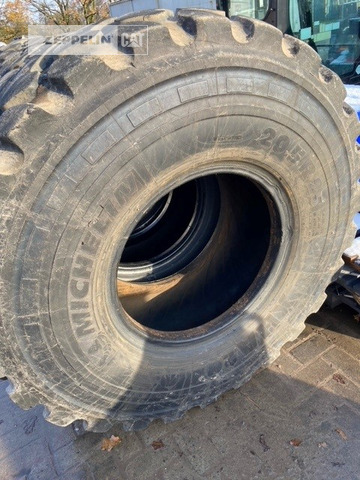 Michelin 4x 20.5R25XHA - Шина для Строительной техники: фото 2 Michelin 4x 20.5R25XHA - Шина для Строительной техники: фото 2