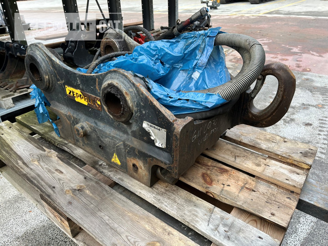 Oilquick Deutschland GmbH OQ65-M315F - Сцепное устройство для Строительной техники: фото 3 Oilquick Deutschland GmbH OQ65-M315F - Сцепное устройство для Строительной техники: фото 3