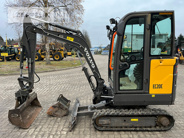 Volvo EC20E - Мини-экскаватор: фото 2 Volvo EC20E - Мини-экскаватор: фото 2