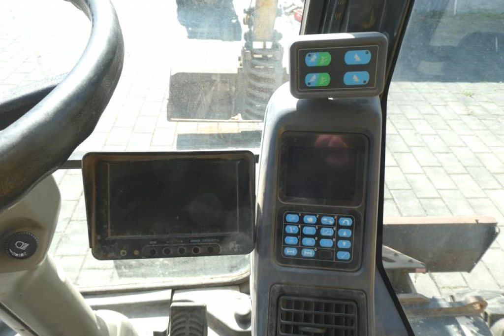 KOMATSU HANOMAG Mobilbagger PW140-7 Mobilbagger - Колёсный экскаватор: фото 5 KOMATSU HANOMAG Mobilbagger PW140-7 Mobilbagger - Колёсный экскаватор: фото 5