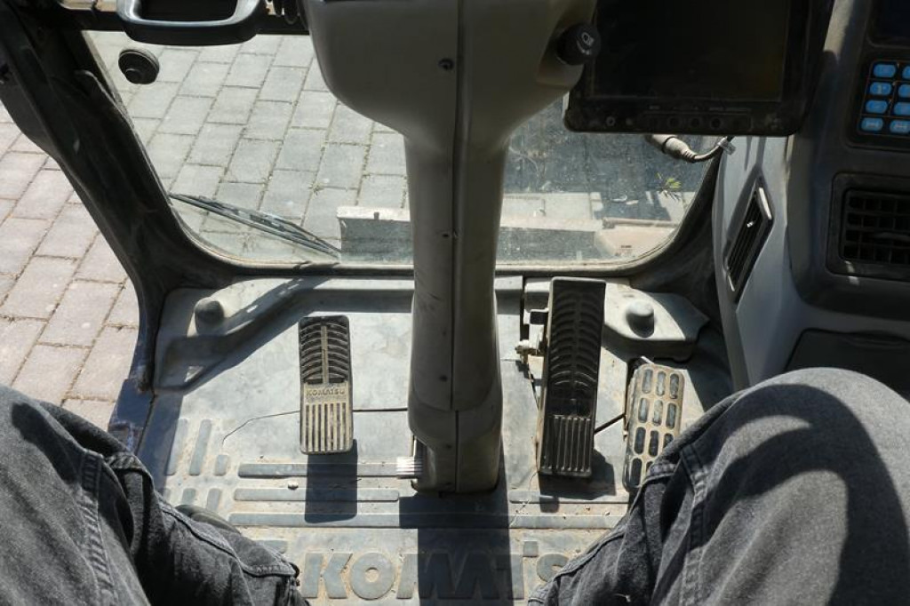 KOMATSU HANOMAG Mobilbagger PW140-7 Mobilbagger - Колёсный экскаватор: фото 2 KOMATSU HANOMAG Mobilbagger PW140-7 Mobilbagger - Колёсный экскаватор: фото 2