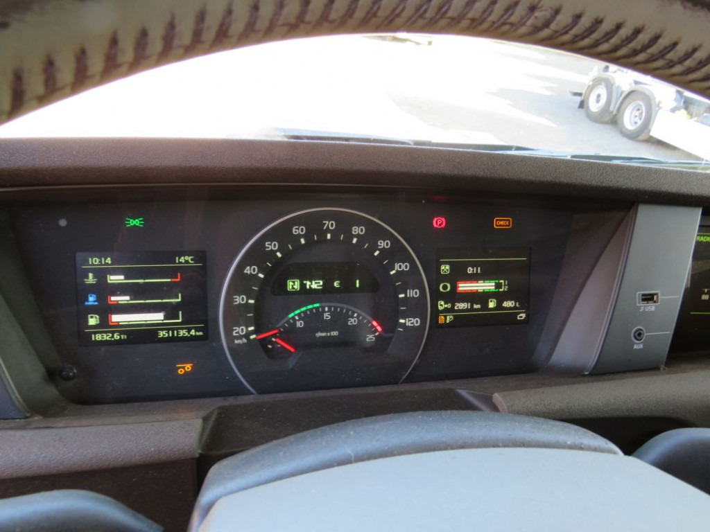 VOLVO (S) Truck FH 460 Abrollkipper Meiller 20.70, Funk - Крюковой мультилифт: фото 5 VOLVO (S) Truck FH 460 Abrollkipper Meiller 20.70, Funk - Крюковой мультилифт: фото 5