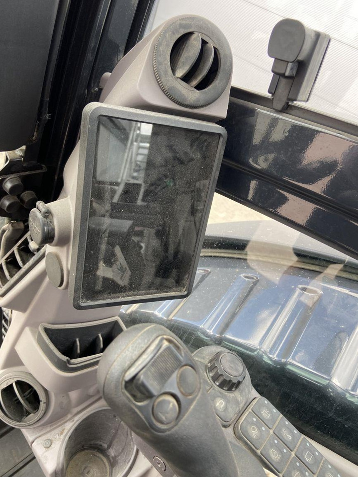 Мини-экскаватор Kubota U50-5 (6969): фото 20 Мини-экскаватор Kubota U50-5 (6969): фото 20