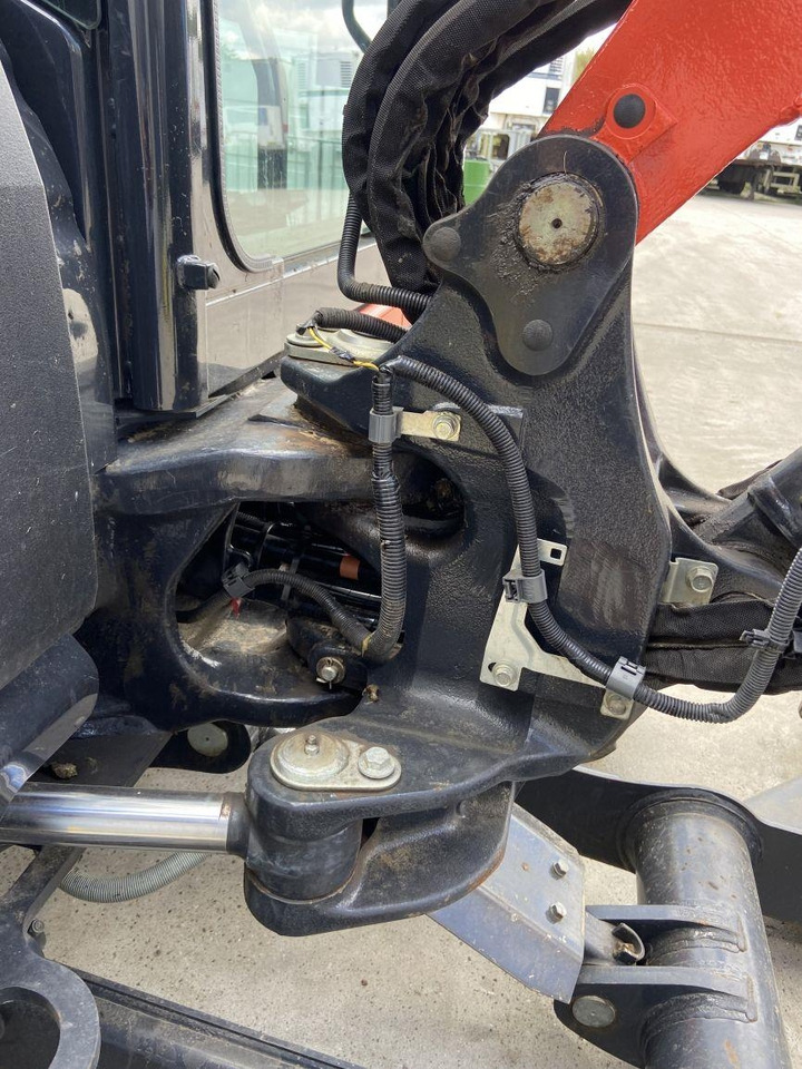 Мини-экскаватор Kubota U50-5 (6969): фото 15 Мини-экскаватор Kubota U50-5 (6969): фото 15