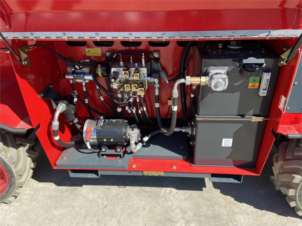 Ножничный подъемник Magni ES1418RT (7940): фото 12 Ножничный подъемник Magni ES1418RT (7940): фото 12