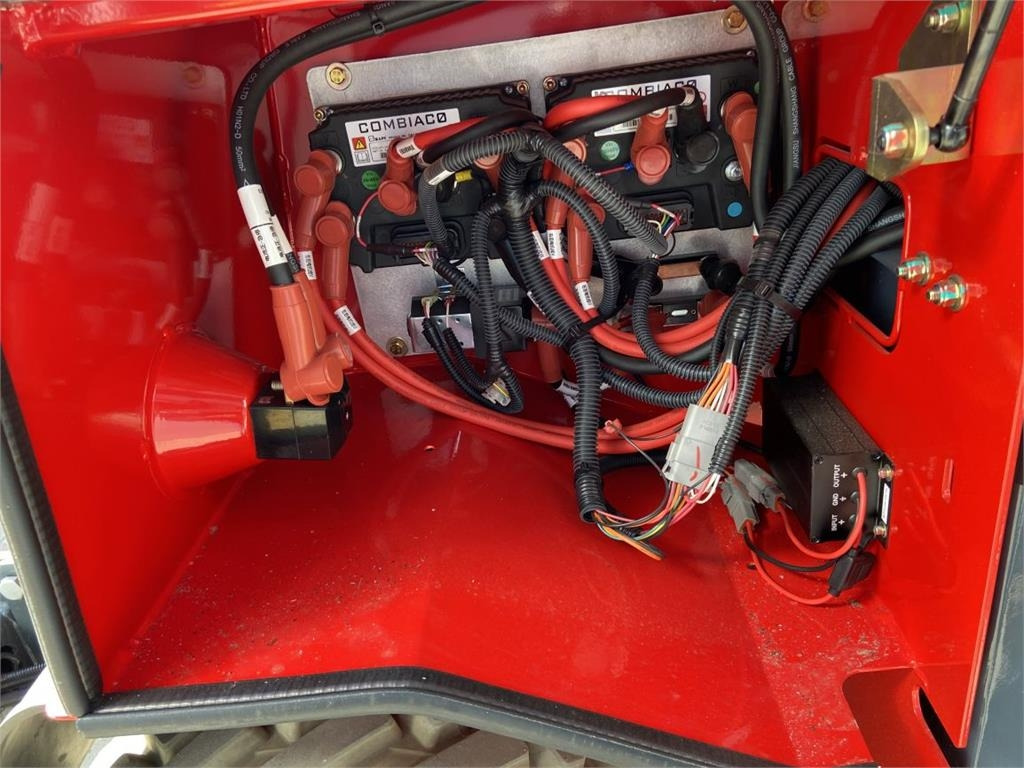 Ножничный подъемник Magni ES1418RT (7940): фото 10 Ножничный подъемник Magni ES1418RT (7940): фото 10