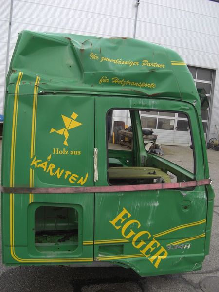 MERCEDES BENZ Actros MP2 Rohbau/Beschaedigt - Кабина: фото 4 MERCEDES BENZ Actros MP2 Rohbau/Beschaedigt - Кабина: фото 4