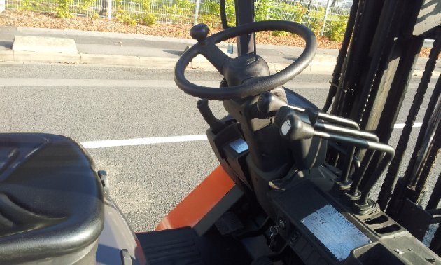 Toyota 7FGF20 - Газовый погрузчик: фото 4 Toyota 7FGF20 - Газовый погрузчик: фото 4